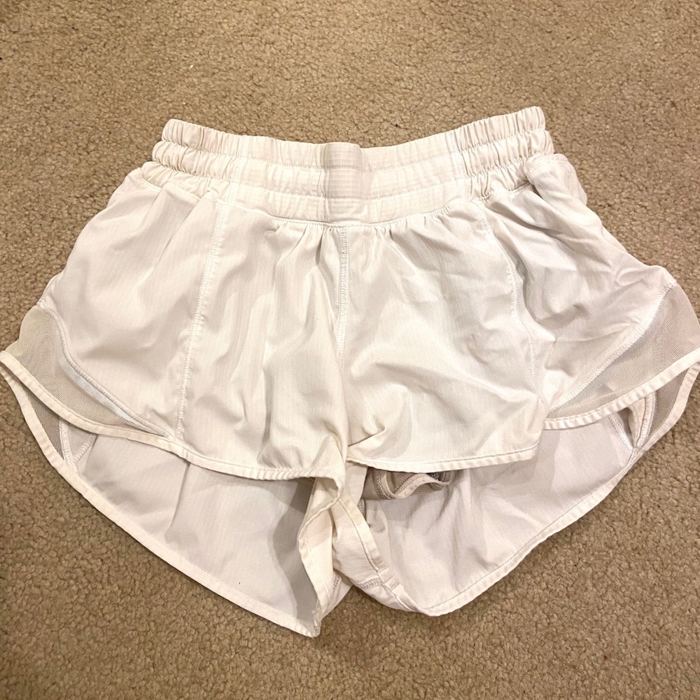 White hotty hot Lululemon shorts